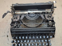 Olivetti Valentino